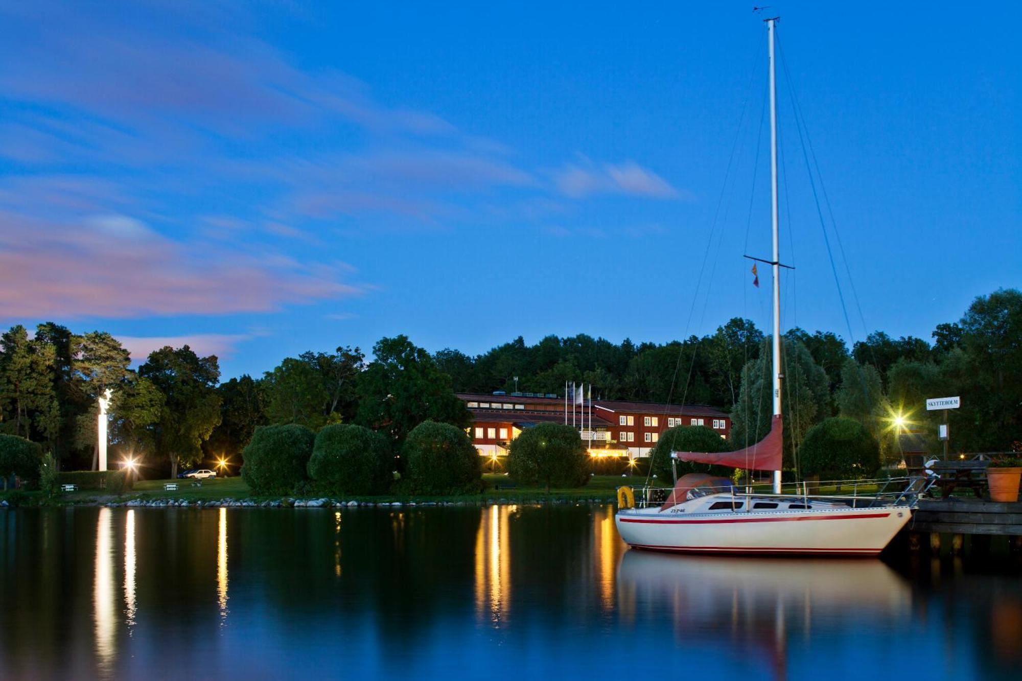 Skytteholm Hotel Ekero Luaran gambar