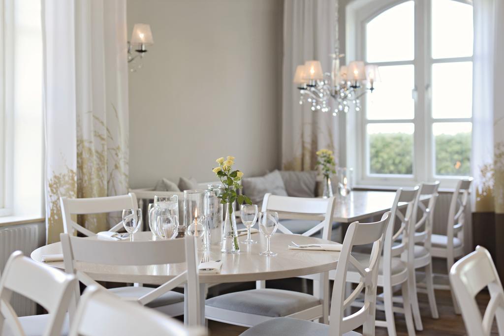 Skytteholm Hotel Ekero Luaran gambar